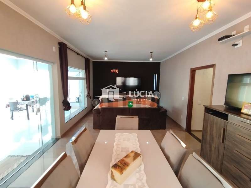 Casa à Venda no bairro Jardim Maria Luiza III em Jaú imagem 8