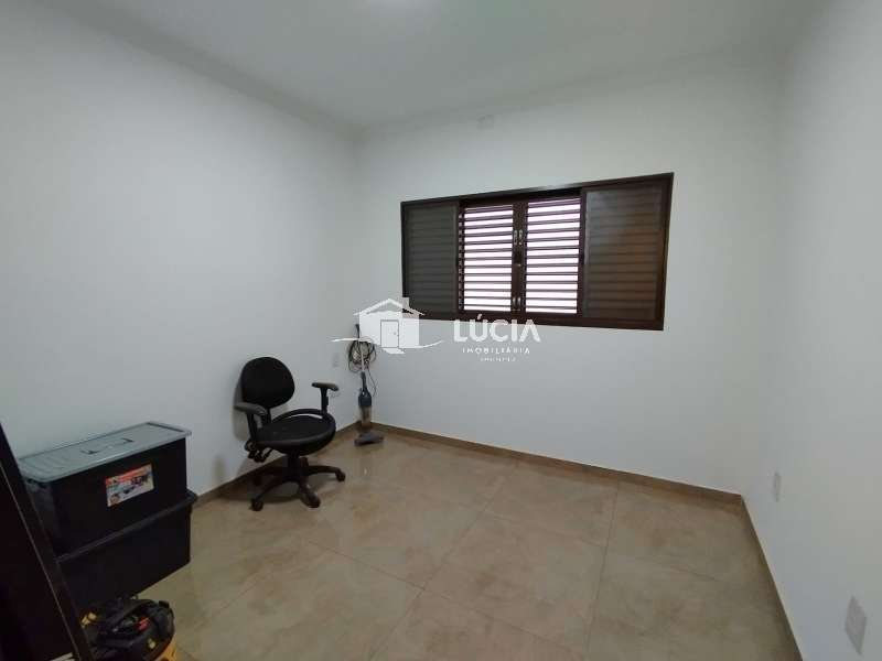 Casa à Venda no bairro Jardim Maria Luiza III em Jaú imagem 13