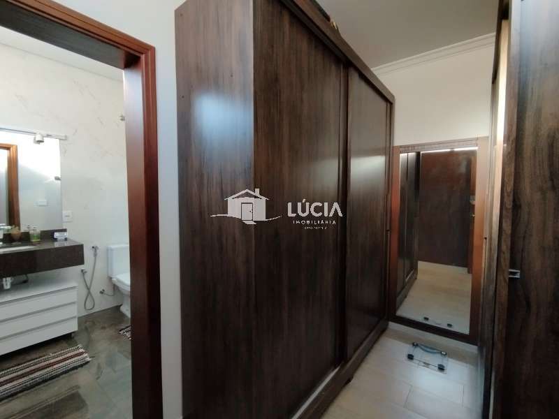 Casa à Venda no bairro Jardim Maria Luiza III em Jaú imagem 17