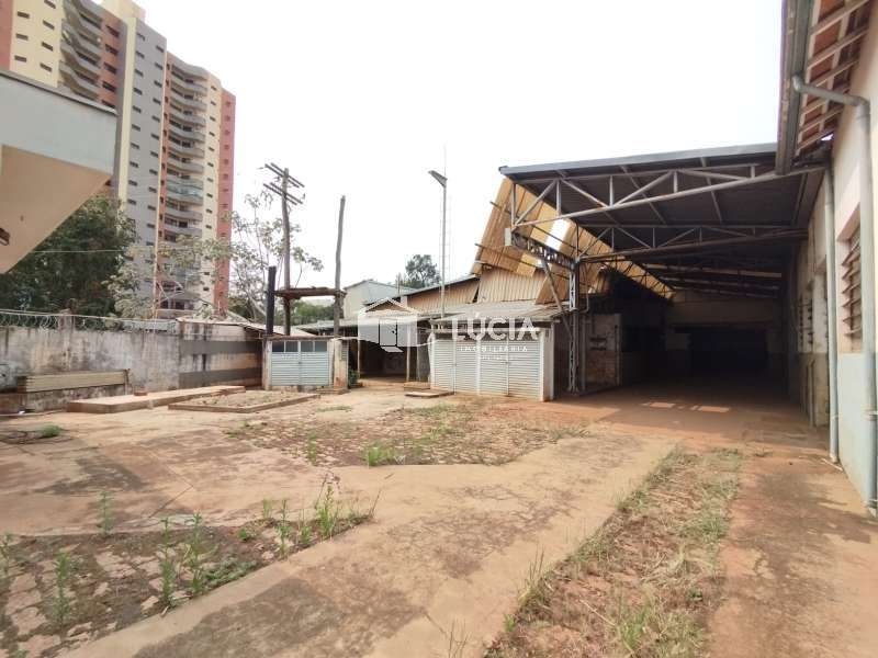 Barracão à Venda no bairro Centro em Jaú imagem 1