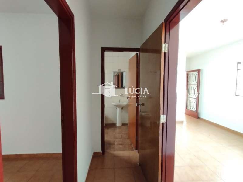 Casa à Venda no bairro Jardim Itamaraty em Jaú imagem 4