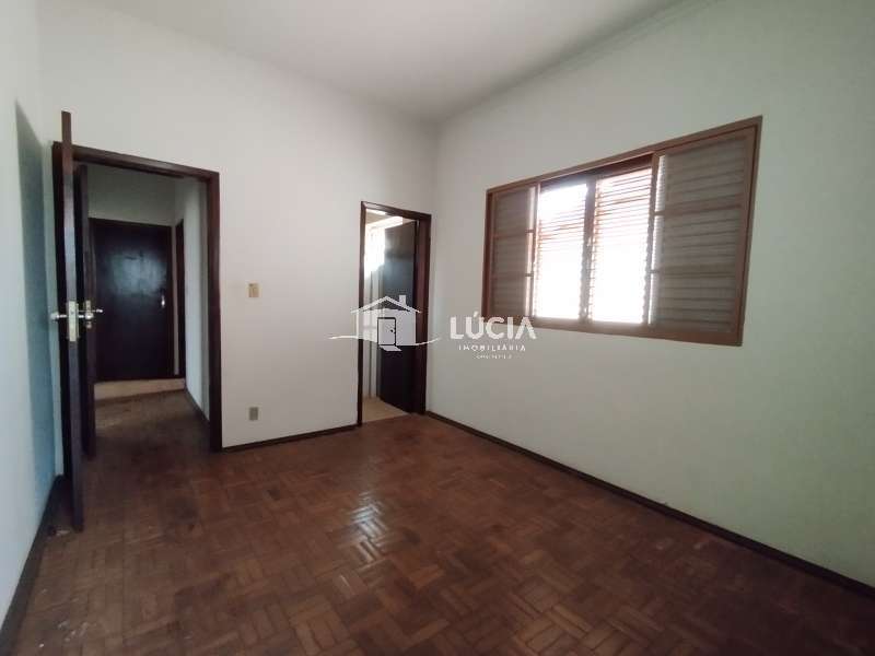 Casa à Venda no bairro Vila Brasil em Jaú imagem 4