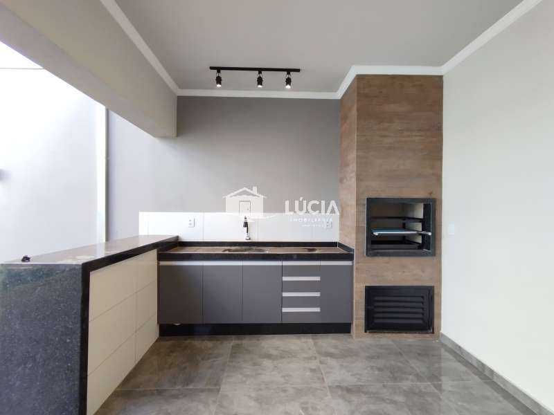 Casa à Venda no bairro Jardim Dr. Roberto Pacheco em Jaú imagem 3