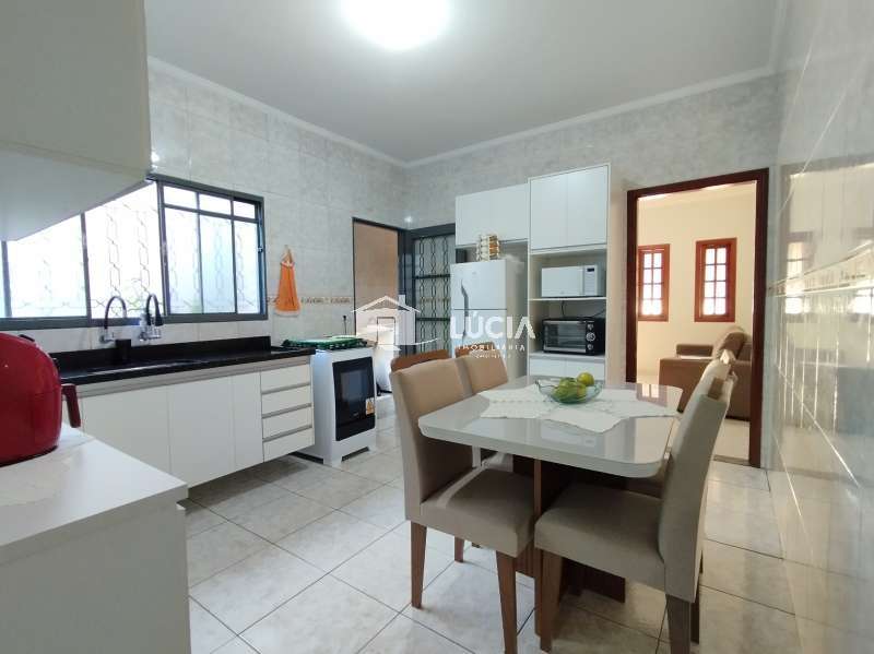 Casa à Venda no bairro Jardim América em Jaú imagem 2