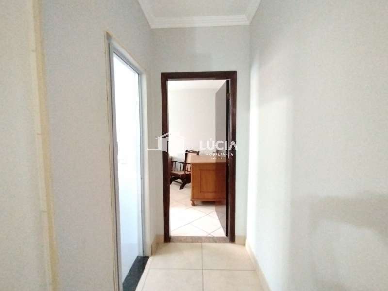 Casa à Venda no bairro Jardim América em Jaú imagem 17