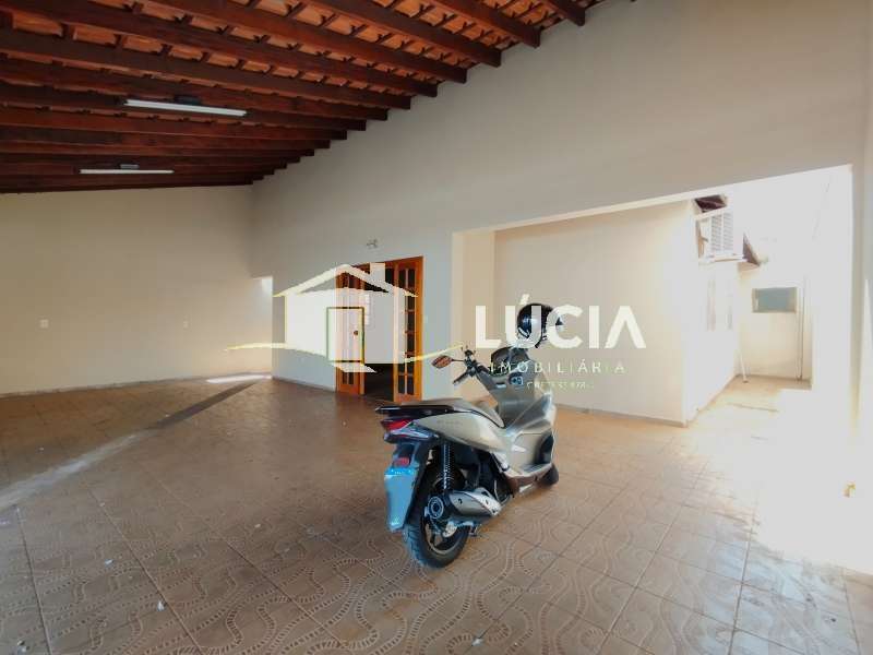 Casa à Venda no bairro Residencial Bernardi em Jaú imagem 1