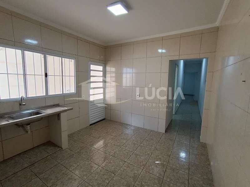 Casa à Aluguel no bairro Vila Netinho em Jaú imagem 2