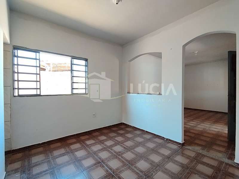 Casa à Aluguel no bairro Distrito de Potunduva em Jaú imagem 4