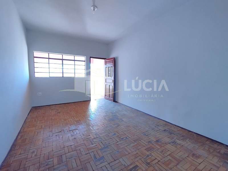 Casa à Venda no bairro Vila Maria Cristina em Jaú imagem 1