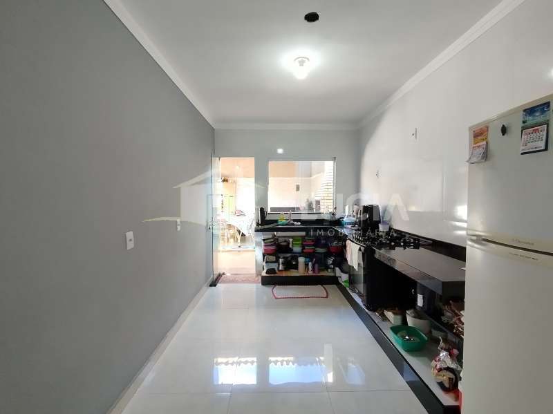 Casa à Venda no bairro Condomínio Gilberto Grizzo em Jaú imagem 2