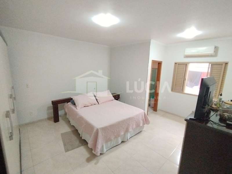 Casa à Venda no bairro Vila Nova Brasil em Jaú imagem 8