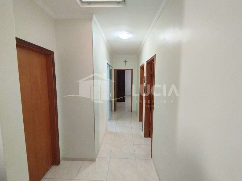 Casa à Venda no bairro Vila Nova Brasil em Jaú imagem 4