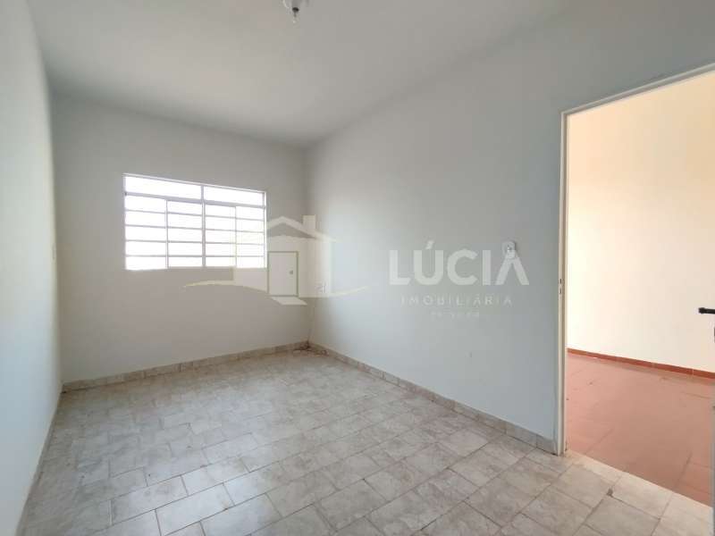 Casa à Venda no bairro Jardim Santa Helena em Jaú imagem 1