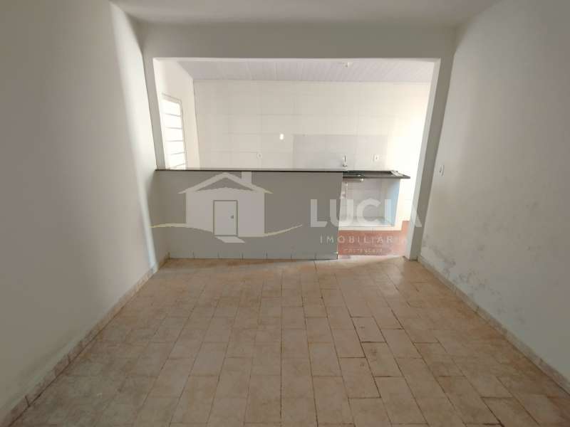 Casa à Venda no bairro Jardim Santa Helena em Jaú imagem 2