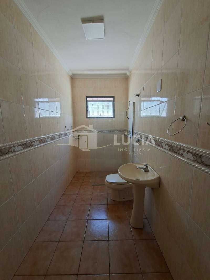 Casa à Aluguel no bairro Centro em Jaú imagem 8