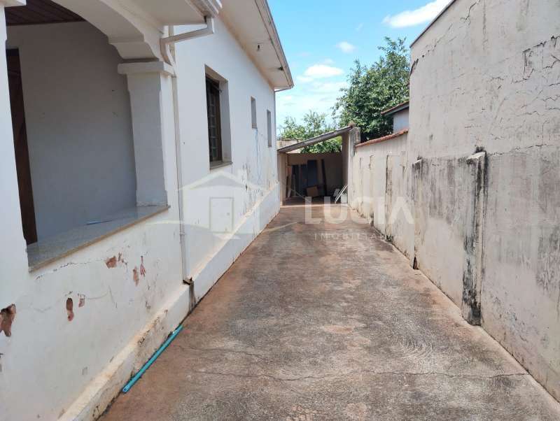 Casa à Aluguel no bairro Centro em Jaú imagem 3