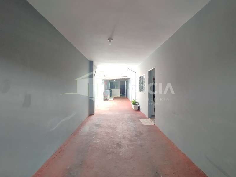 Casa à Venda no bairro Jardim Santo Antonio em Mineiros do Tietê imagem 0