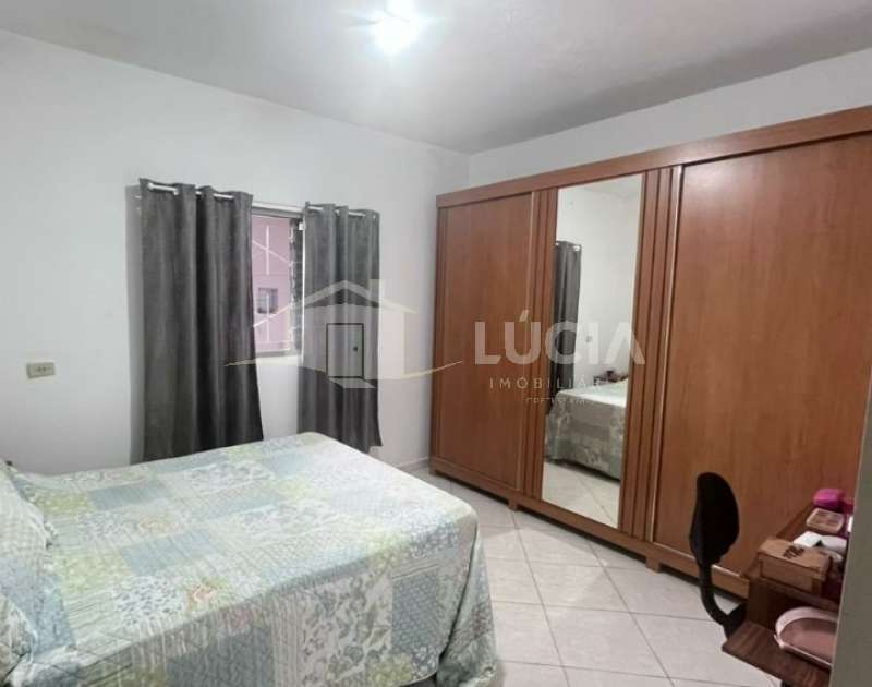 Casa à Venda no bairro Jardim Santo Antonio em Mineiros do Tietê imagem 4