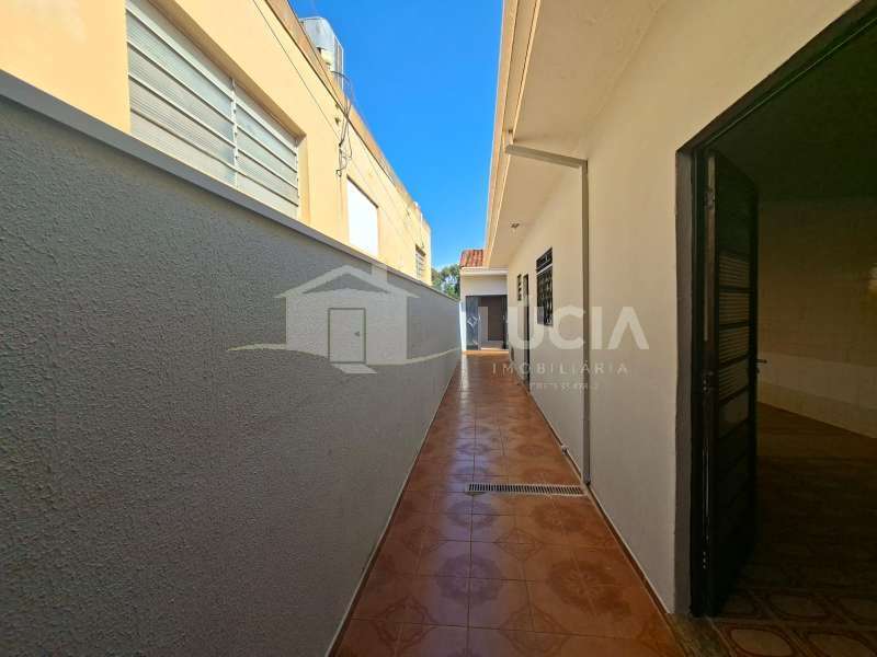 Casa à Aluguel no bairro Jardim Itamaraty em Jaú imagem 1