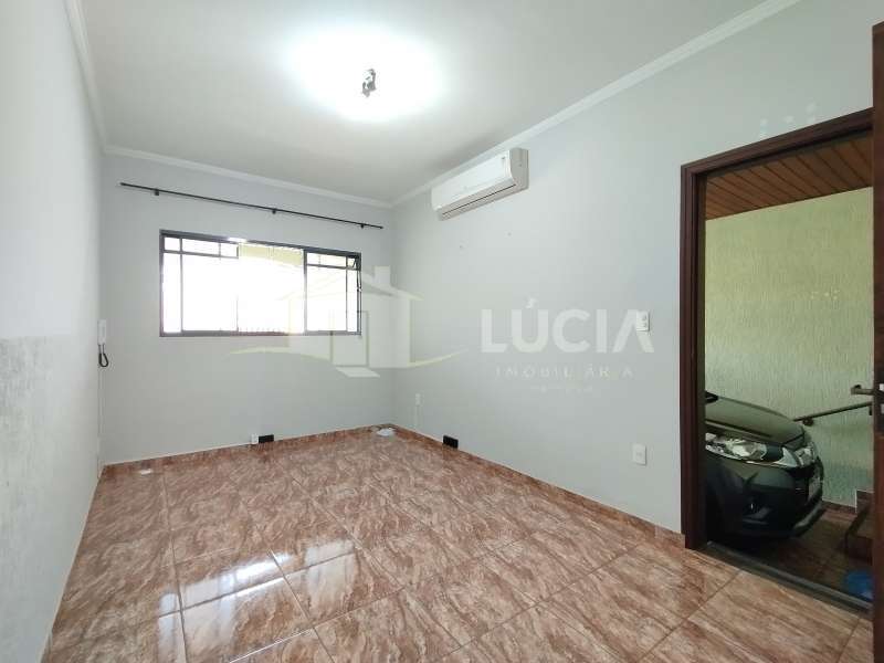 Casa à Venda no bairro Vila Netinho em Jaú imagem 1