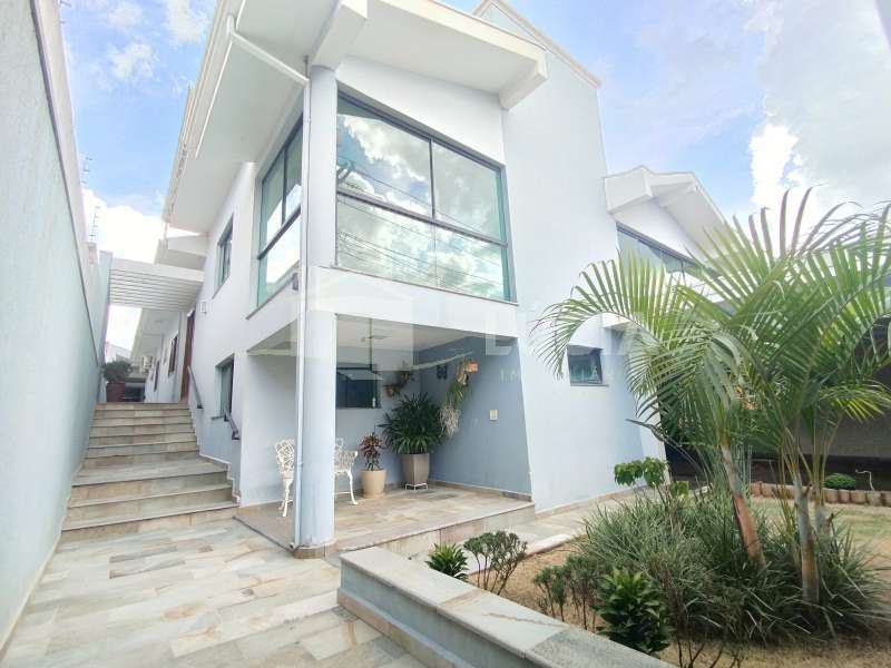 Casa à Venda no bairro Jardim Diamante em Jaú imagem 1