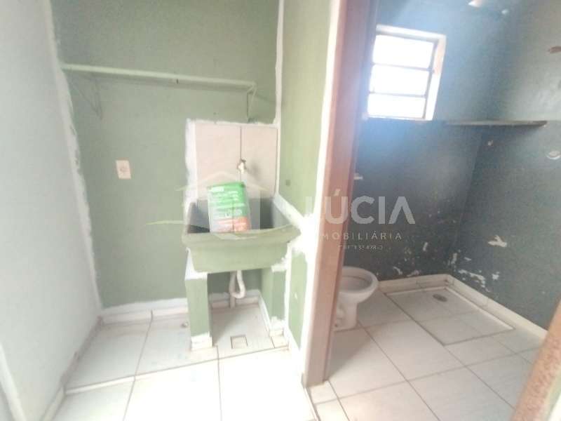 Casa à Aluguel no bairro Centro em Mineiros do Tietê imagem 6