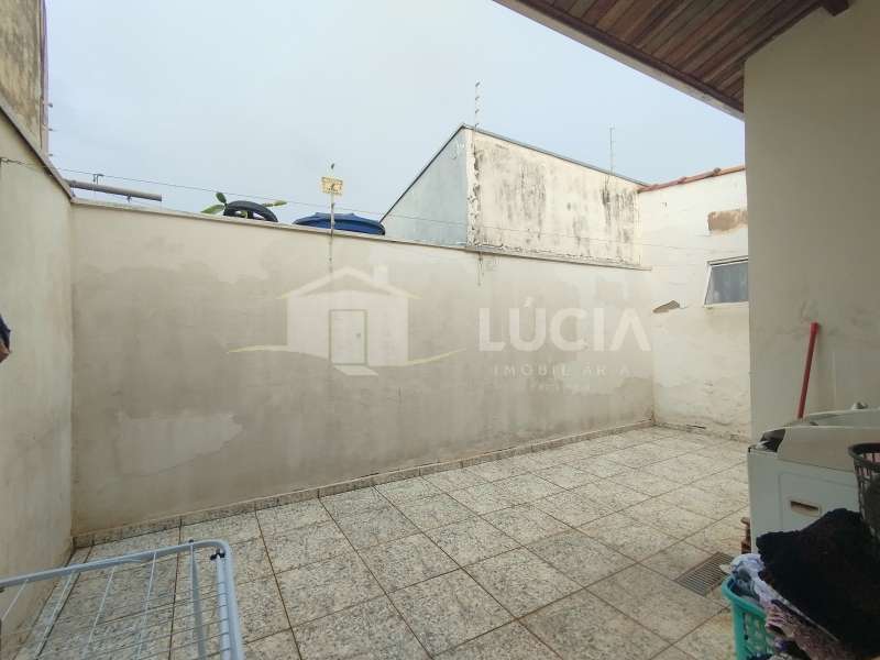 Casa à Venda no bairro Jardim Odete em Jaú imagem 9