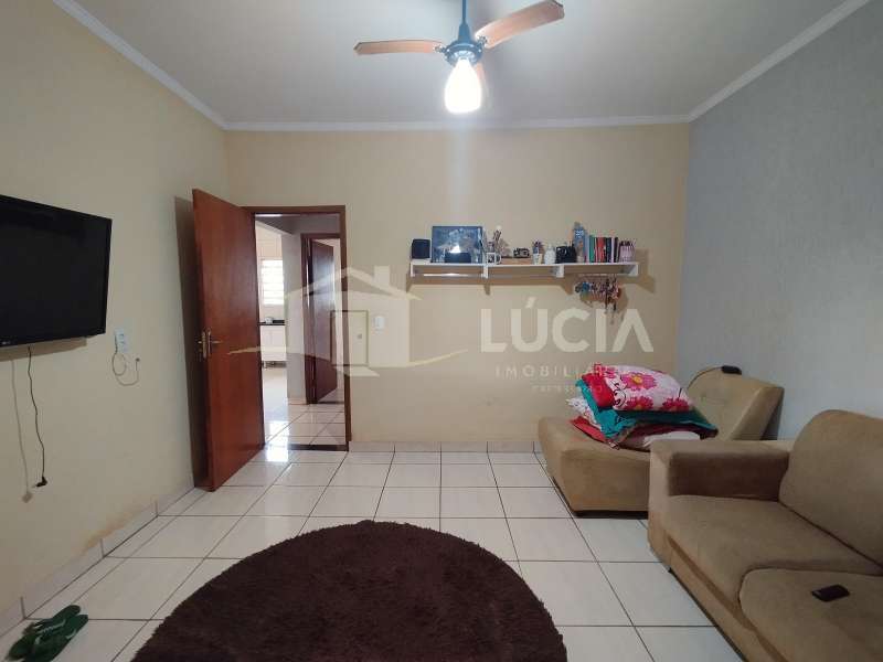 Casa à Venda no bairro Jardim Odete em Jaú imagem 5