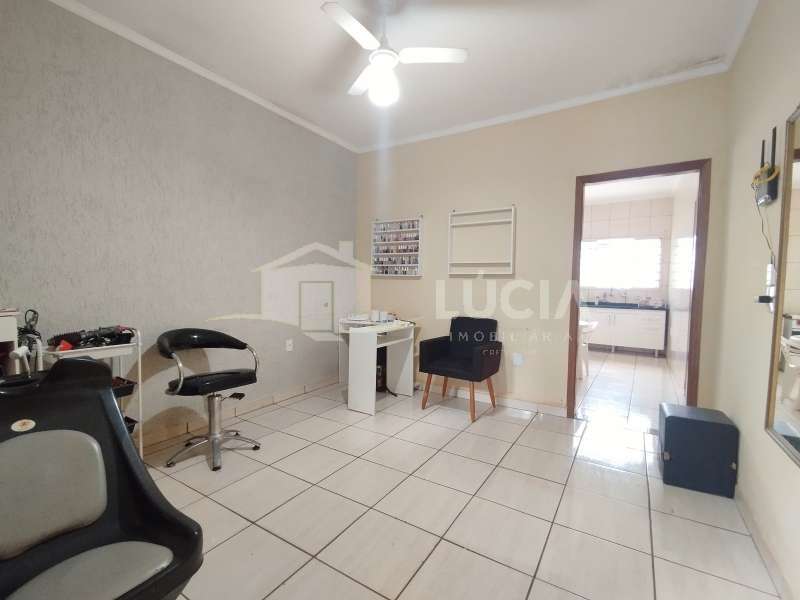 Casa à Venda no bairro Jardim Odete em Jaú imagem 2