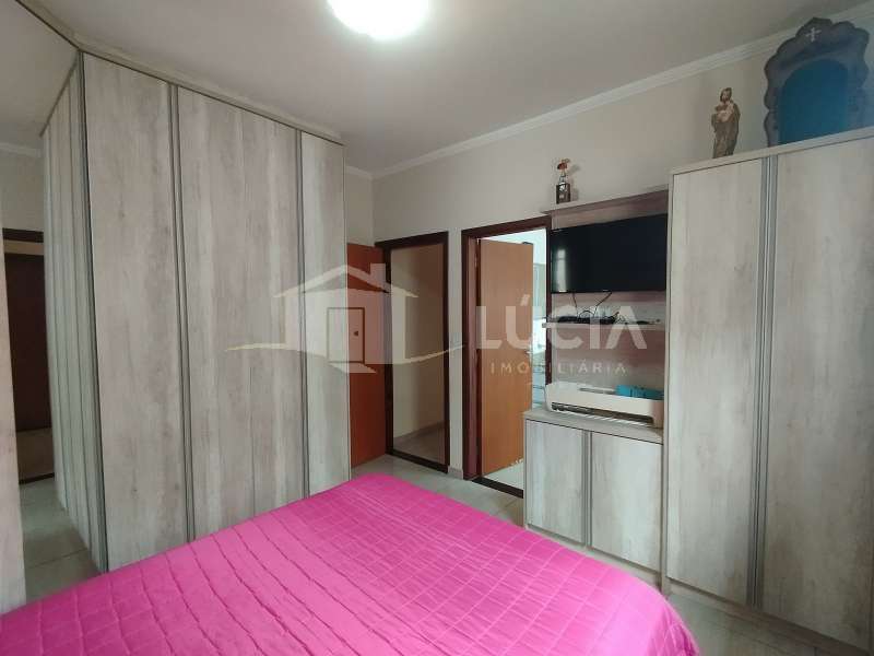 Casa à Venda no bairro Jardim Itamaraty em Jaú imagem 13