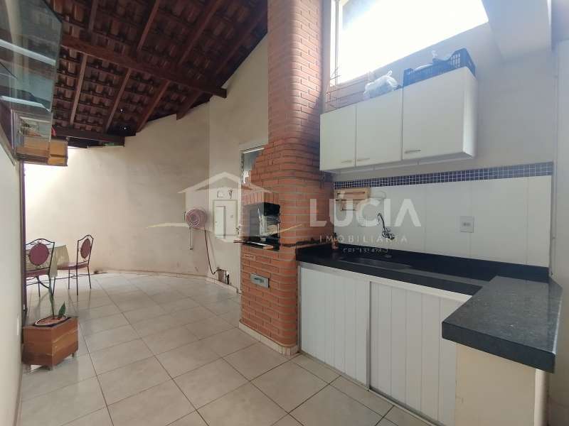 Casa à Venda no bairro Jardim Itamaraty em Jaú imagem 1