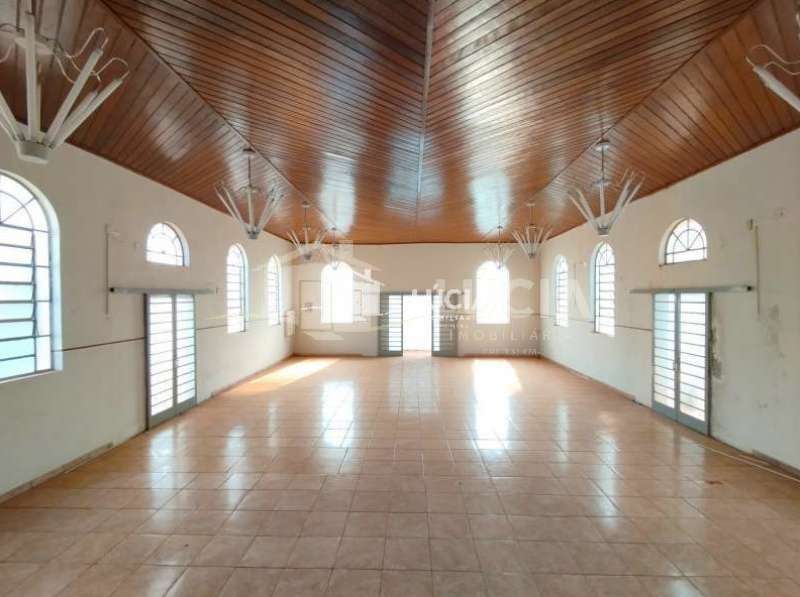 Salão à Venda no bairro Distrito de Potunduva em Jaú imagem 1