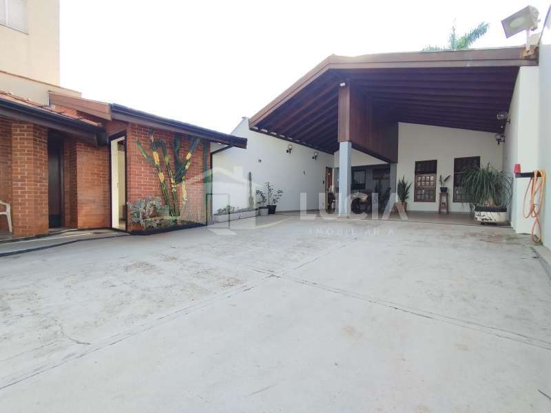 Casa à Venda no bairro Vila Hilst em Jaú imagem 0