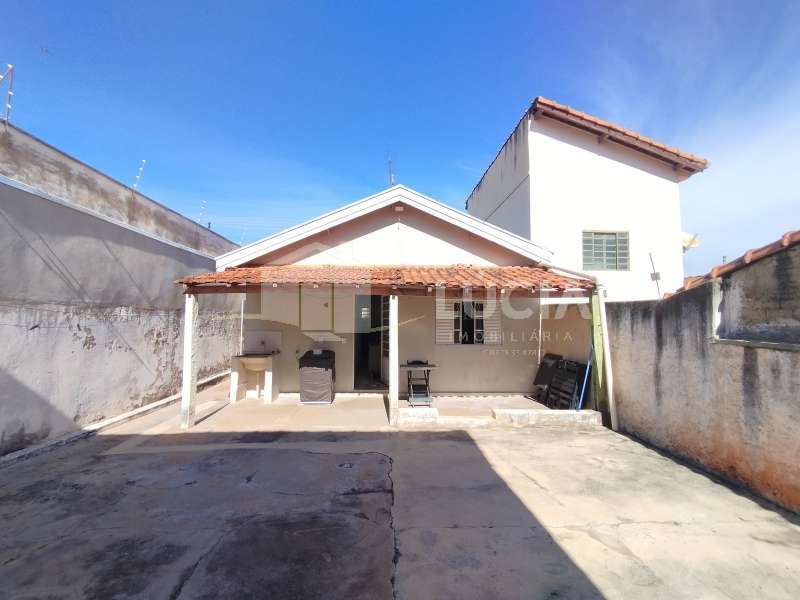 Casa à Venda no bairro Vila Netinho em Jaú imagem 0