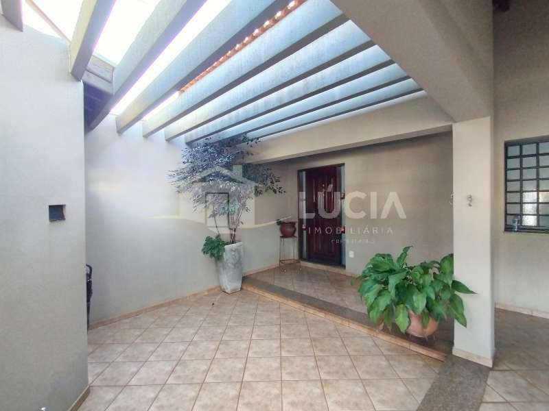 Casa à Venda no bairro Jardim Campos Prado em Jaú imagem 2