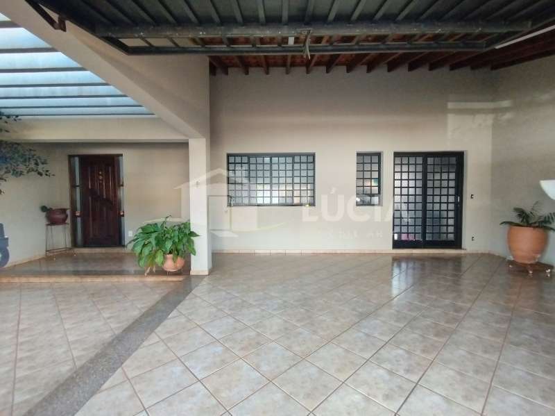 Casa à Venda no bairro Jardim Campos Prado em Jaú imagem 0