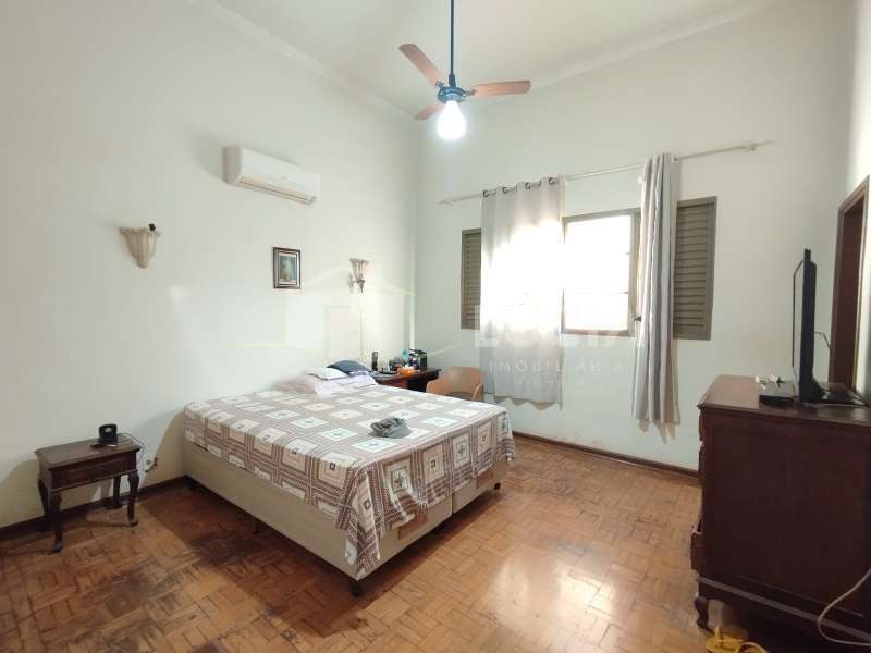 Casa à Venda no bairro Centro em Jaú imagem 11