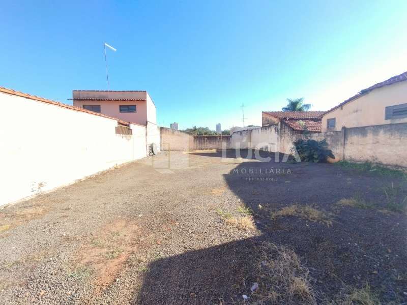 Casa à Venda no bairro Vila Assis em Jaú imagem 13