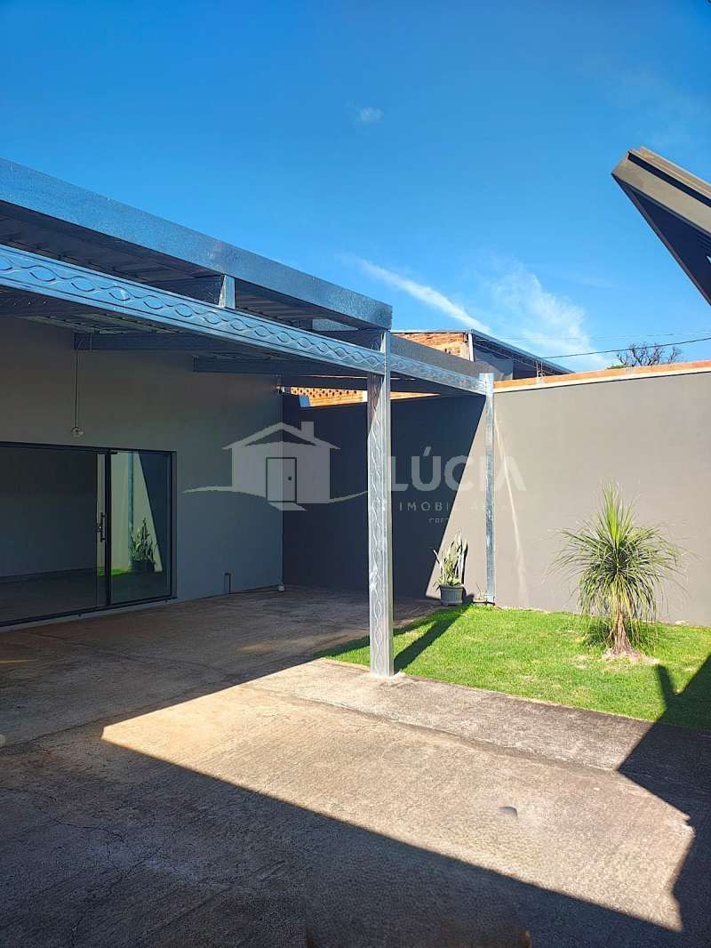 Casa à Venda no bairro Jardim Avatar em Bocaina imagem 0