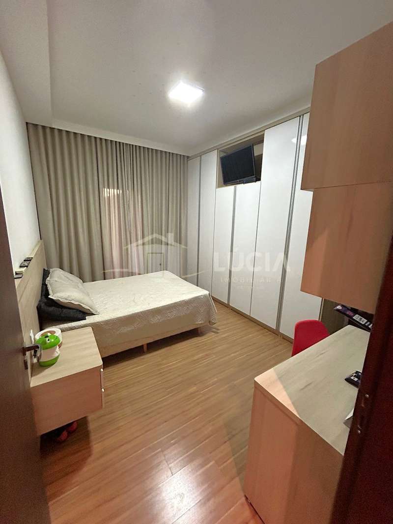Casa à Venda no bairro Condomínio Flamboyant em Jaú imagem 19