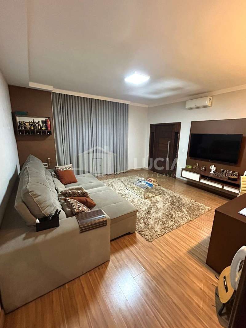 Casa à Venda no bairro Condomínio Flamboyant em Jaú imagem 8