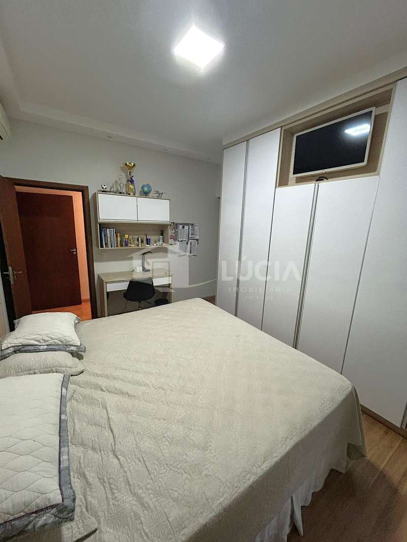 Casa à Venda no bairro Condomínio Flamboyant em Jaú imagem 17