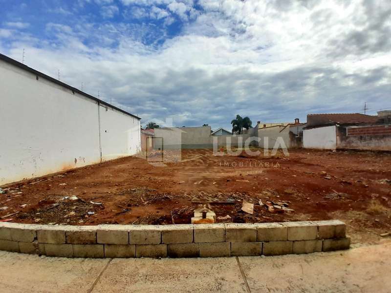 Terreno à Venda no bairro Vila Nova em Jaú imagem 1