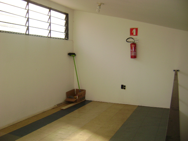 Sala Comercial à Aluguel no bairro Centro em Jaú imagem 4