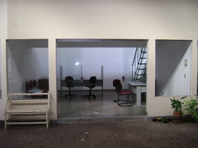 Sala Comercial à Aluguel no bairro Centro em Jaú imagem 1