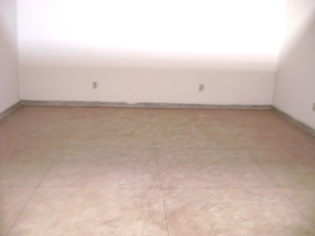 Sala Comercial à Aluguel no bairro Centro em Jaú imagem 7