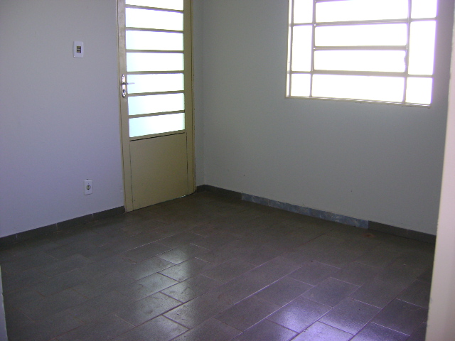 Casa à Aluguel no bairro Jardim São Crispim em Jaú imagem 4